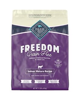 Blue Buffalo Freedom Grain Free Natural Indoor Mature Dry Cat Food, Chicken 11-lb